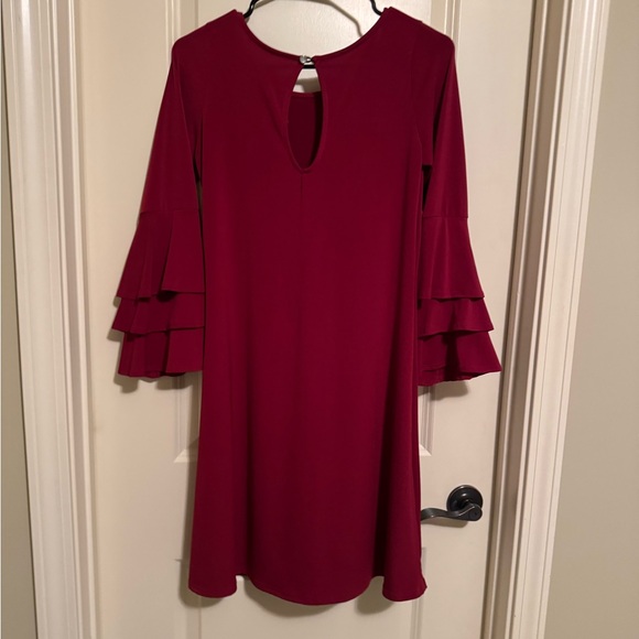 Red swing dress with bell sleeves, size med. - Picture 4 of 4